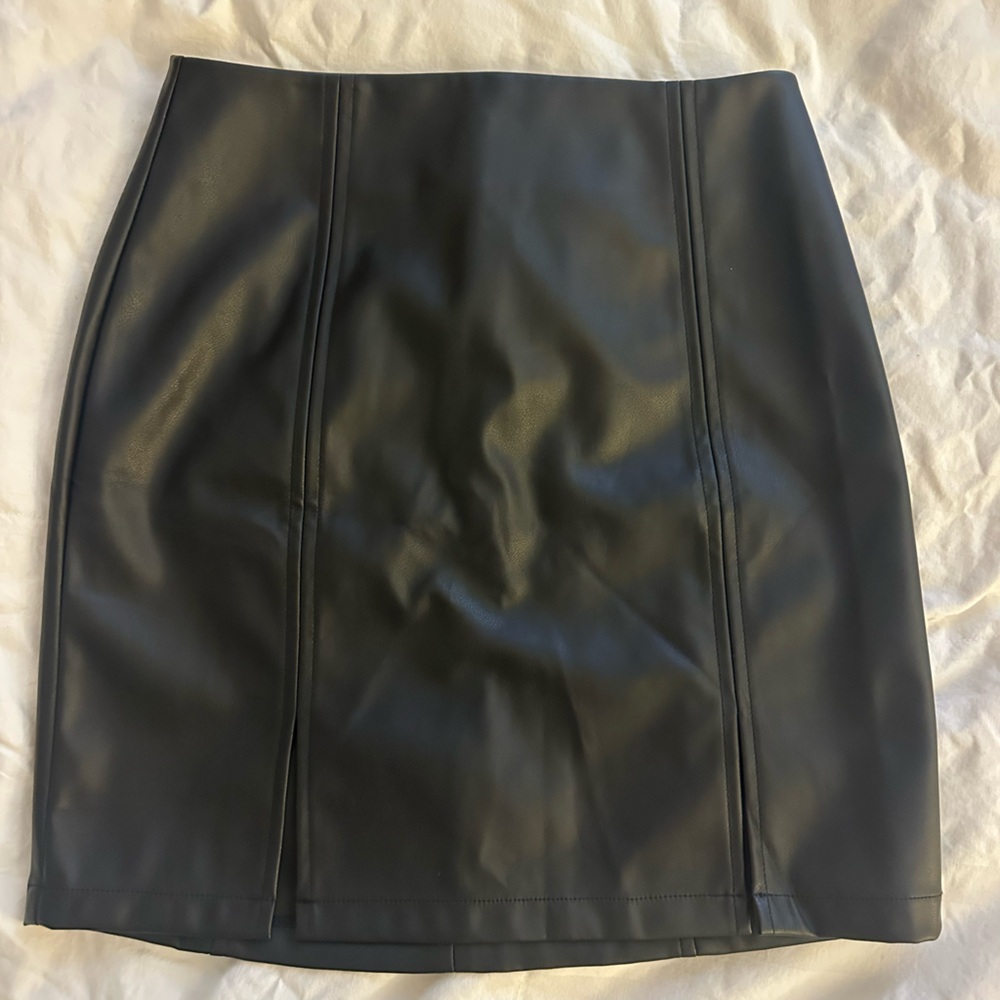 Mangopop Mini Pencil Skirt